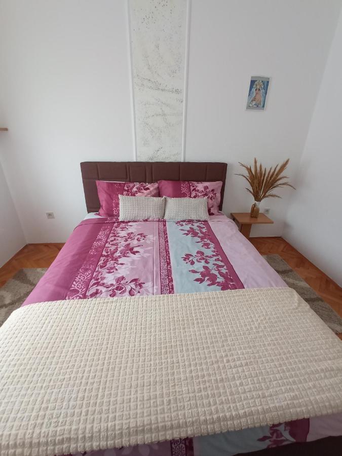 Apartman Maja Требинє Екстер'єр фото